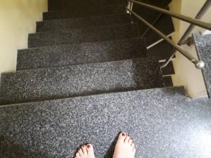 Bán nhà phố Giải Phóng 45m2, 5 tầng, 3.2 tỷ bãi gửi ô tô, 10m ra phố, nhà đẹp thoáng
