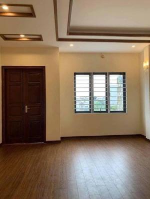 bán nhà chính kinh 1.8 tỷ nhà đẹp sổ vuông