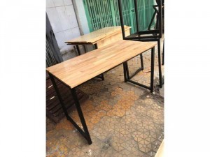 chuyên sản xuất bàn ghế qán nhậu. bàn làm việc. tủ kệ hồ sơ