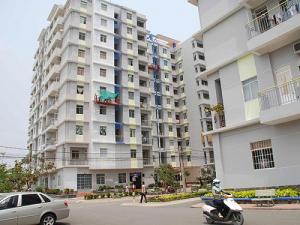 Cần bán gấp căn hộ Lê Thành đường An Dương Vương, Dt 70m2, 2 phòng ngủ, sổ hồng, nhà rộng thoáng mát, giá bán 1.4tỷ. Xem nhà Lhệ C.Vân 0908726719 or 0902984019