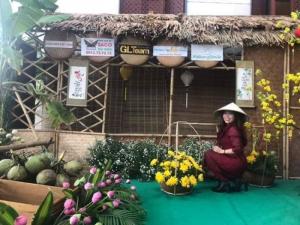 Cho thuê bàn ghế tre