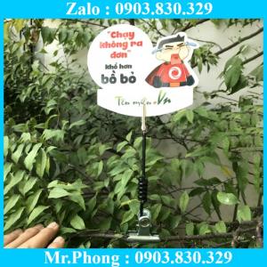 Kẹp nhưa trưng bày đòi hỏi phải có tính thẩm mỹ cao, phù hợp cho các chương trình quảng cáo, cho các event của công ty, nội dung quảng bá thay đổi nhiều, kẹp tưng bày hay còn gọi cách khác là bảng giá siêu thị và các mẫu tương tự đáp ứng được yêu cầu cho chương trình khuyến mãi. Tùy thuộc sản phẩm in ấn, chất liệu, kích thước, chúng tôi sẽ gửi tới Quý khách các tư vấn khác nhau cho từng sản phẩm quảng cáo sao cho phù hợp nhất.