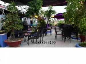 Bộ bàn ghế nhựa giả mây sân vườn xưởng cung cấp giá rẻ-mn