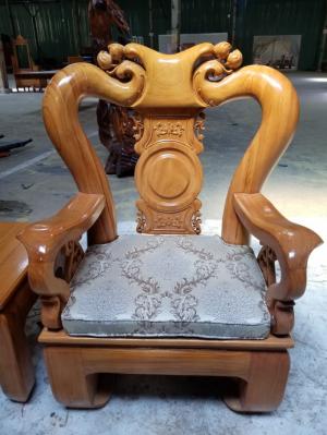 Bộ sofa chạm đào gõ đỏ chân móc 8 món tay 12