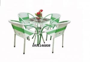 Thanh lý bộ bàn ghế nhựa giả mây sân vườn
