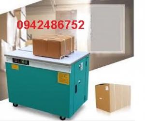 Máy đóng đai thùng bán tự động là loại thiết bị được sử dụng để đóng các loại thùng caton, thùng gỗ