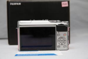 Fujifilm X-A10 + 16-50 f3.5-5.6 OIS II (fullbox) 99% tại Máy ảnh city