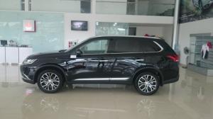 Xe Mitsubishi Outlander