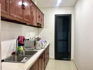 Căn hộ 2PN Goldmark City, nội thất cơ bản, đã có sổ hồng, view Đông Nam