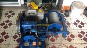 máy 2 chức năng uốn sắt và tời kéo vật liệu xây dựng 500kg dùng điện 220v