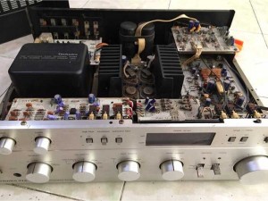 Amply Technics 77A, hàng bãi Zin