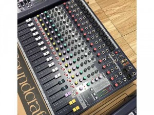 Soundcraft Efx 12