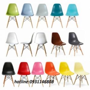 Thanh lý ghế cafe nhựa chân gỗ nhập khẩu giá rẻ.tphcm