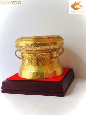 Quà Tặng trống đồng mạ vàng dk 20cm