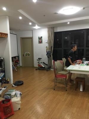 Bán gấp căn hộ 2 phòng ngủ full nội thất cao cấp tòa Hà Đô Park View, giá rẻ bất ngờ chỉ 3,4 tỷ bao phí sang tên