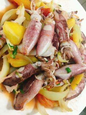 Mực sữa - Một kg vẫn giao tại TP.HCM