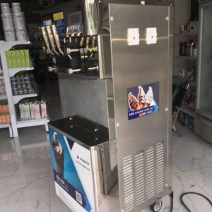 Cần bán nhanh Máy Làm Kem Tươi Hải Âu HAK 313 giá rẻ bất ngờ!