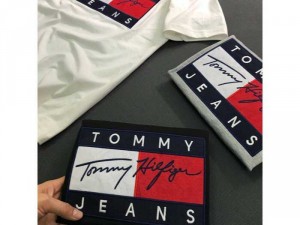 Áo thun nam cao cấp cổ tròn xuất khẩu chữ ký tommy