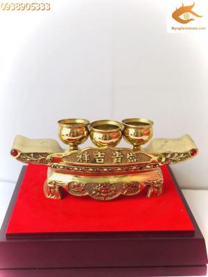 Xuyến, ngai ly, đồ thờ bằng đồng, ấm 3 chén, ấm rượu, chén rượu thờ