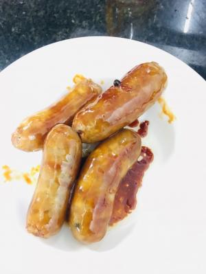 Lạp xưởng tươi sạch an toàn