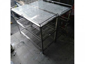 Kệ inox bếp ga đá hoa cương