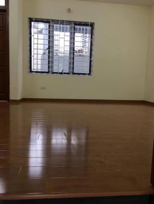 Bán nhà phố Minh Khai, Hai Bà Trưng giá 3,6 tỷ 38m2 5T.Xe 3 gác vào.