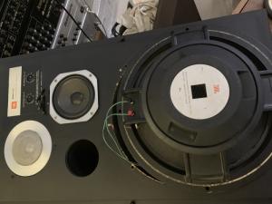 LOA JBL L112