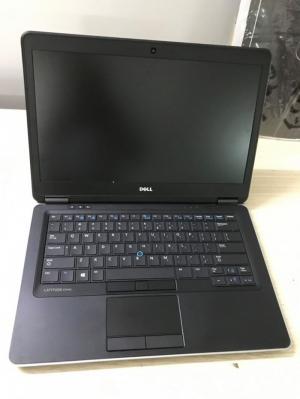 Laptop Dell cũ xách tay hàng đẹp 90%