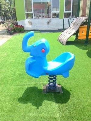 Đồ chơi mầm non - thú nhún mầm non