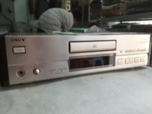 Chuyên bán Cd Sony x777ESA hàng đẹp LOUNG LINH
