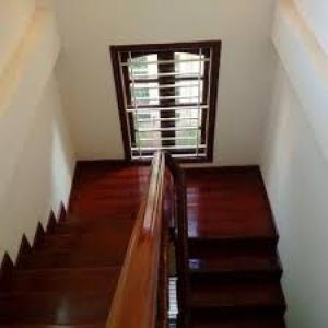 Bán nhà phố Kim Mã, 35m2, 4 tầng, 5,7 tỷ, LH