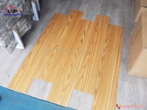 Sàn nhựa vân gỗ Glotex V256