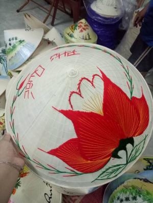 Bán nón lá chuồn chuồn tre tôm hùm tre