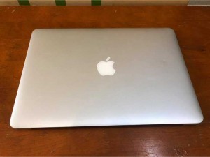 Macbook Air 13 2014 i5-4g-128g nguyên zin