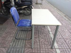 Bàn D120xR60 Chân Sắt Sơn Tĩnh Điện CHống Trầy Xước - Mặt MDF malay