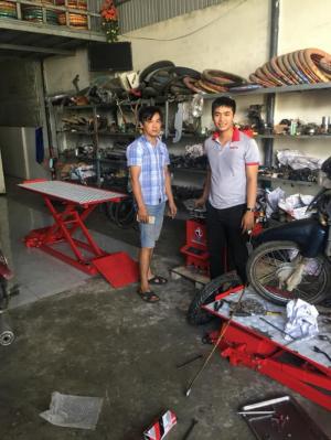 Máy ra vỏ xe tay ga honda , yamaha chính hãng