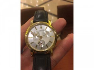 Nhường lại cho ae nào cần chính hãng nha bán 1trong 2