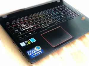 Laptop Asus Rog GL553VD, i7 7700HQ 8G 1T Vga GTX1050M 4G Full HD LED 7 màu Còn BH 8/2019