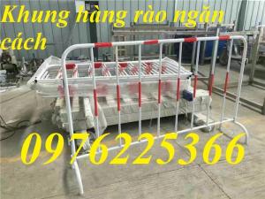 Nhận gia công sản xuất khung hàng rào di động ,biển cảnh báo tại hà nội