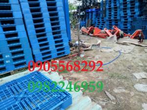 pallet nhựa xanh ngọc rẻ Hồ Chí Minh, Bình Dương, Đồng Nai,