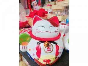 mèo thần tài may mắn