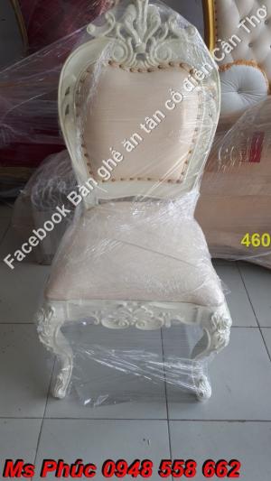 bàn ăn cổ điển