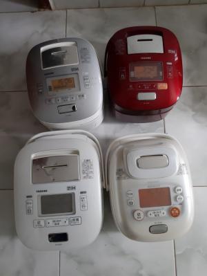 Nồi cơm điện cao tần TOSHIBA 1L áp suất hút chân ko 1 van