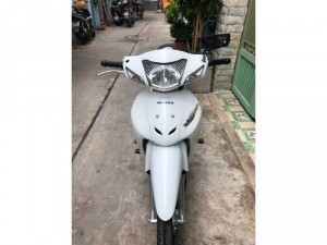 Wave A 100 Trắng đen 2017 bstp 066.60 chính chủ