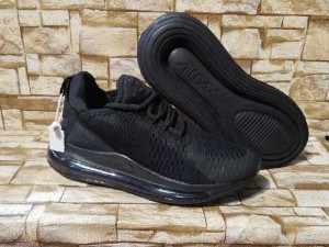 Giày đế hơi full black - cực đêm