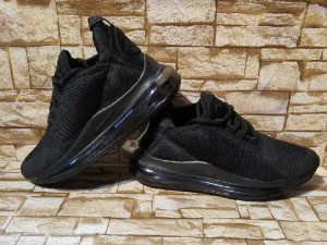 Giày đế hơi full black - cực đêm