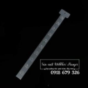Dây hanger, dây nhựa treo sản phẩm, móc treo bim bim