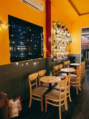 Bàn ghế cafe gỗ đẹp giá hợp lí liên hệ trực tiếp để được hỗ trợ