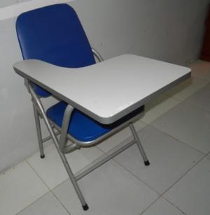 Thanh lý 100 bọ bàn ghế gấp liền bàn học sinh giá rẻ.