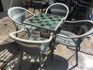 bàn ghế cafe nhựa giả mây hgh01